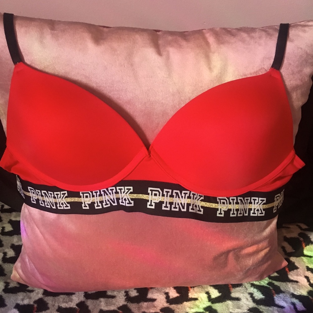 New without tags size 36B